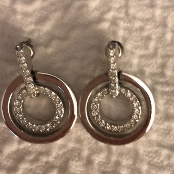 NWT Swarovski earrings - Picture 1 of 1